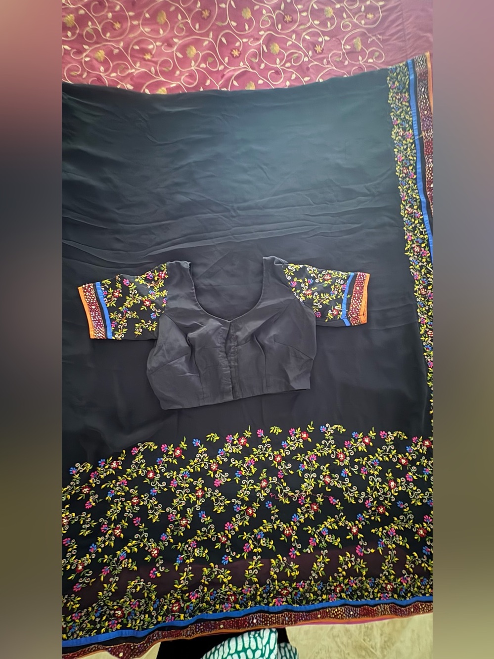 Elegant Black Embroidered Saree with Matching Blouse | Blouse Size 34 - Picture 3 of 5